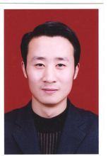 1简介编辑 中共党员 2001年6月,孙长江怀着满腔的热情准备报名服兵役