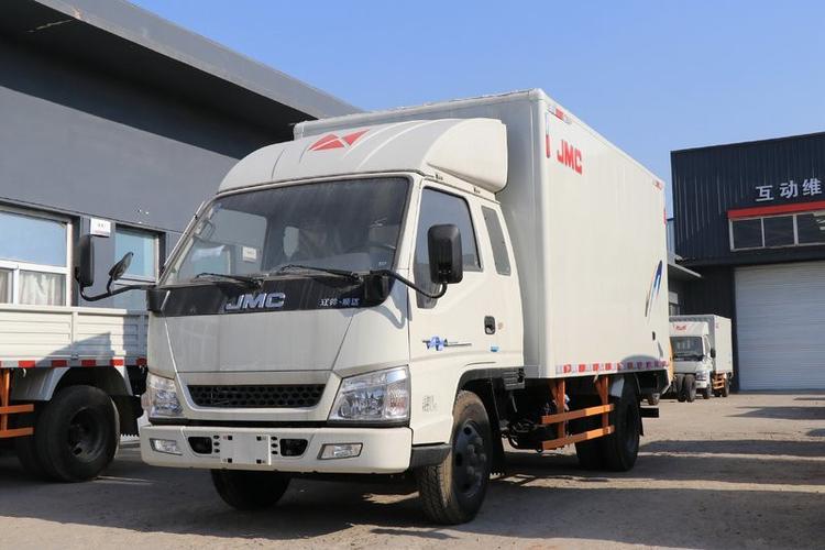 江铃顺达小卡116马力33米国五排半厢式轻卡jx5044xxyxpcf2