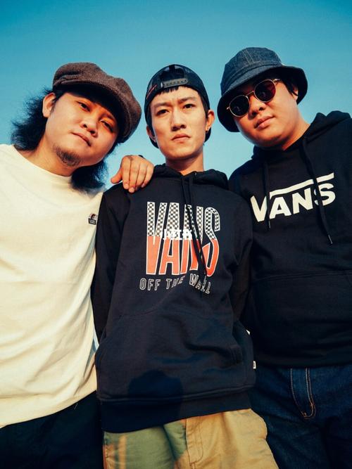 大屋顶2021樱花季 | 回春丹乐队重磅来袭_乐队_樱花季