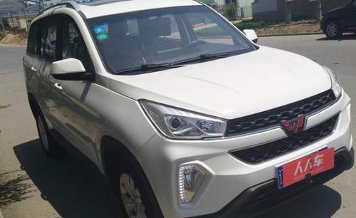 五菱汽车五菱宏光s32018款15l手动豪华型