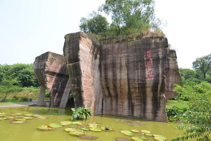 广东番禺莲花山