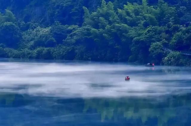 张艺馨:江湖一夜雨 流水十年间