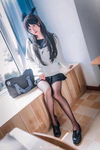 碧蓝航线cos美少女coser山南南南