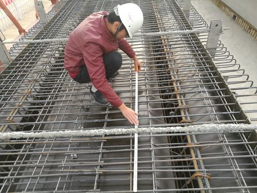 zjg1标互通右幅20-3,二十五米箱梁顶板钢筋报检验收