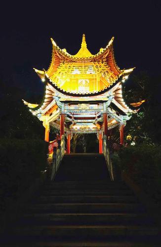 临沧市玉龙湖夜景