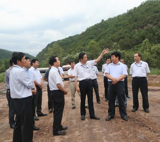 黄陵县委县政府领导来公司调研