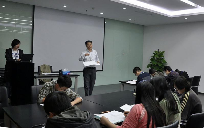 北京维拓时代建筑设计有限公司对近百名新员工进行技术质量培训