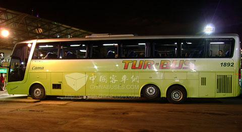 客车网 品牌 海外 > 巴士卡 busscar     jum buss 380豪华城际客车宽