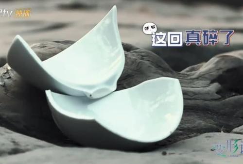 《变形计》农村最萌男孩,当镜头拍到他摔碎碗那一刻