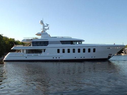 荷兰斐帝星发布f45系列最新游艇helix