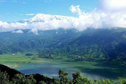 亚洲最贫穷的国家,独特的异域风情,绝美的自然景观!