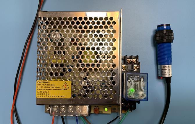 三线制的接近开关怎么接线?npn和pnp两种输出有什么不