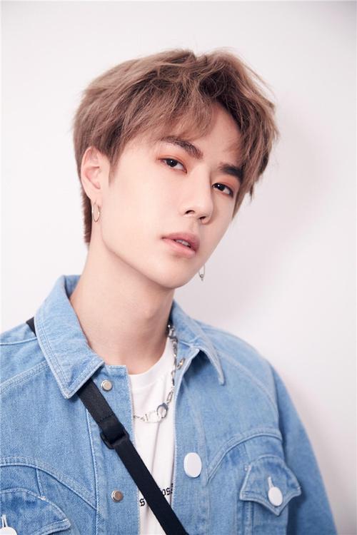 王一博家境怎么样个人资料背景被扒好帅一男的