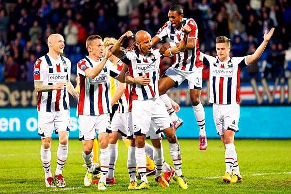 荷甲阿贾克斯vs威廉二世阿贾克斯火力凶猛威廉二世一胜难求