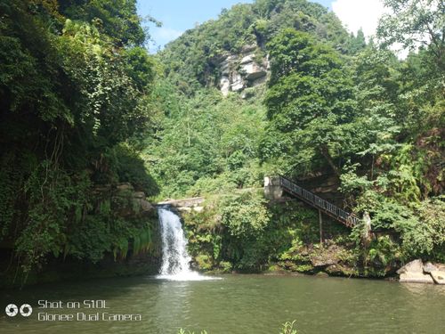 绥江县美人坨风景区