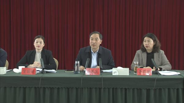 马振兵主持召开区政府第四十六次常务会议 | 丹徒区