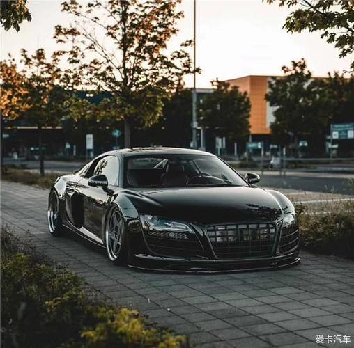 李洋带您欣赏奥迪r8改装airbft气动避震低趴魅力展示
