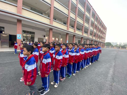 化作春泥更护花—北流市东湖小学162班班级工作总结