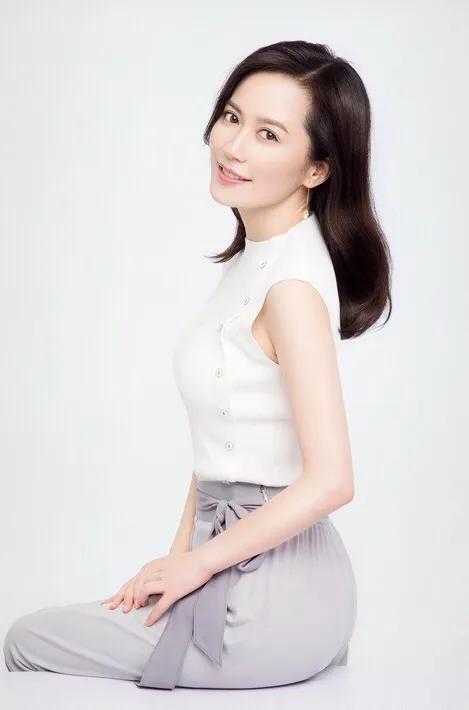 盘点中国内地影视剧中前15位御姐范儿女明星