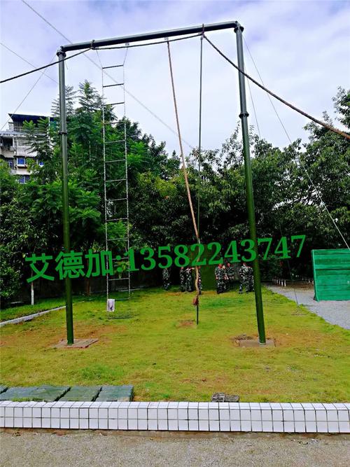 部队体能训练攀登攀爬架 部队爬绳杆训练架军标爬杆爬绳架