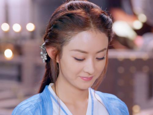 赵丽颖为了追《庆余年》,找李沁剧透惨被拒绝,原因让人哭笑不得!