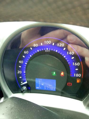 汽车水箱的灯亮了,表示什么意思