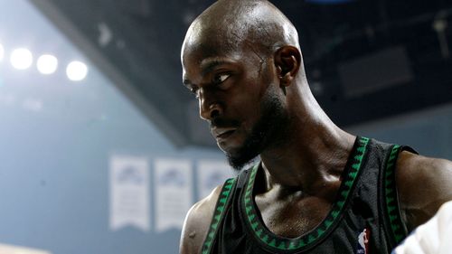 有哪些nba超级巨星没有拿过50 ?