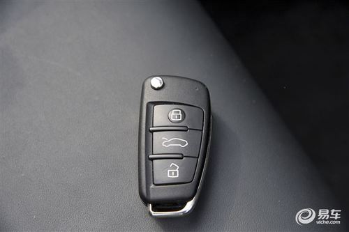 【钥匙图片_内饰图片_奥迪r8(进口)图片】-旌峰汽车