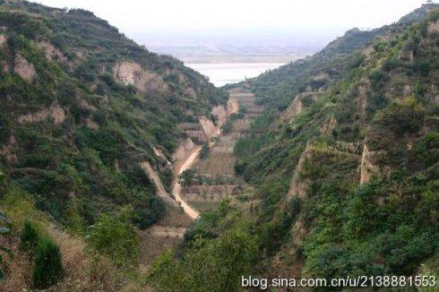 位于河南荥阳广武山的鸿沟(当年刘邦项羽征战之地)