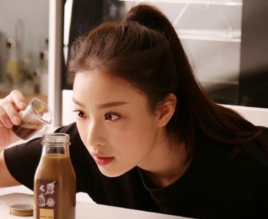 倪妮的马尾发型很漂亮很适合她啊!   20.海清