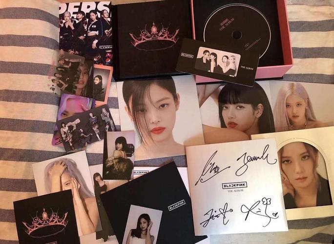 blackpink签名专辑thealbum送3张单人签名小卡771张团签名小卡771