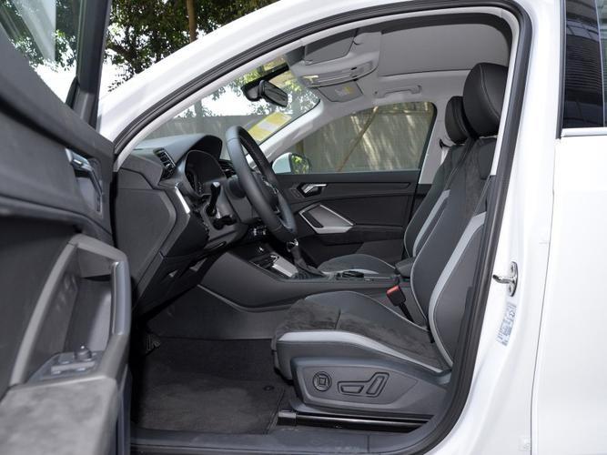 一汽-大众奥迪 奥迪q3 2020款 35 tfsi 进取动感型