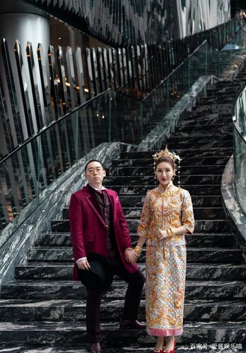 中国rap领军人物 原红花会队长弹壳 宣布妻子顺利生产