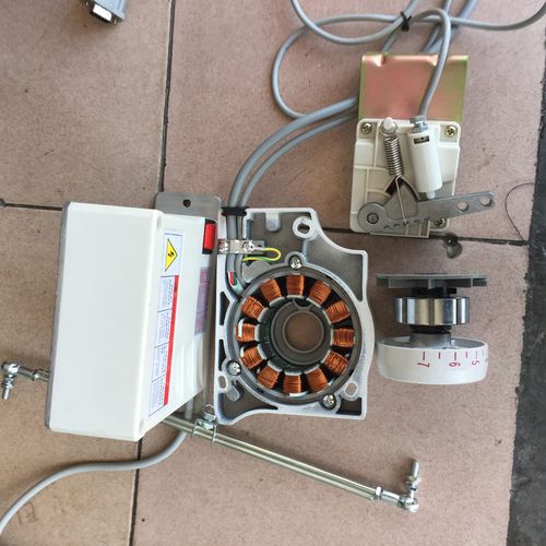 工业缝纫机无刷伺服静音节能电机马达700m包缝机直驱定针电机静音