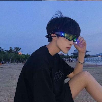 男生头像霸气高冷喜欢的留下你的小心心呦