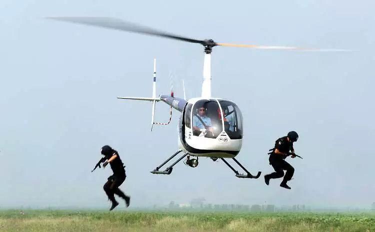 中国警航一颗新星的冉冉升起