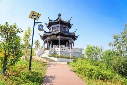 铜官山位于常熟市海虞镇七峰村,山高海拔43米,山体面积约315亩,是