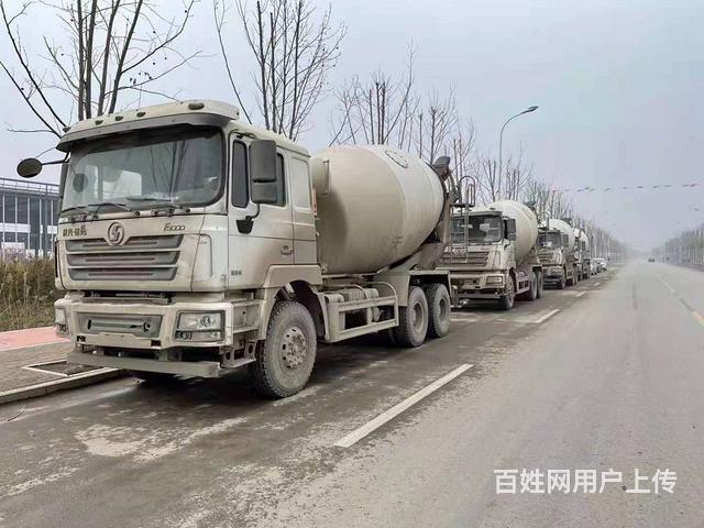 石嘴山车辆 石嘴山货车 石嘴山水泥罐车 石嘴山陕汽德龙图片由用户