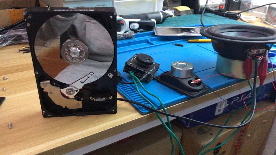 废旧机械硬盘改装成蓝牙卡点音响