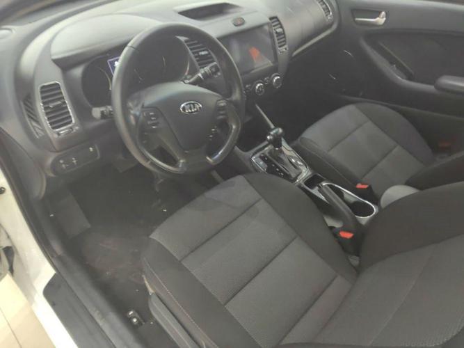 【重庆】2017年8月 起亚k3 2016款 1.6l gls 自动档