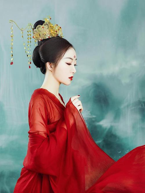 盘子女人坊古装写真摄影|红色系古风客片欣赏