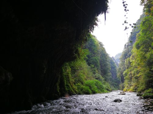 野洞河漂游记