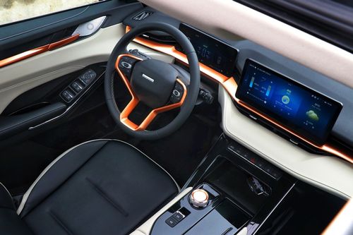 试驾第三代哈弗h6 2.0t智能四驱版:更高进阶的魅力