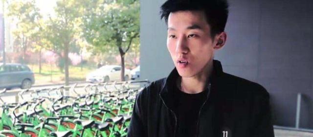 父母入狱,女友跑路,欠债200万,"最惨富二代"丁伟怎样了?