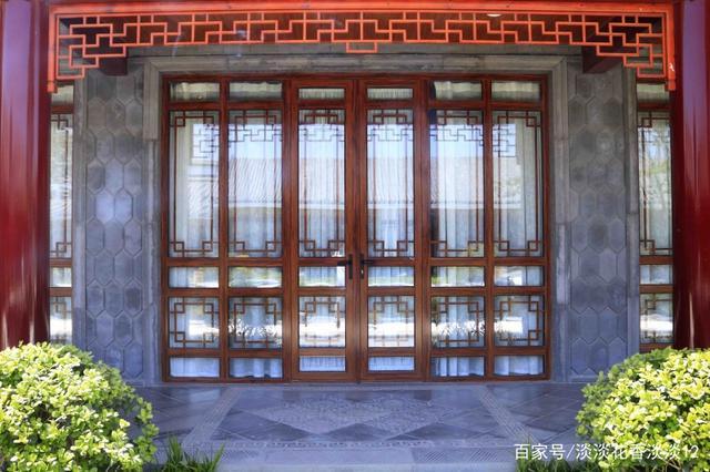 喜欢四合院的回廊,门楼,窗,太美了