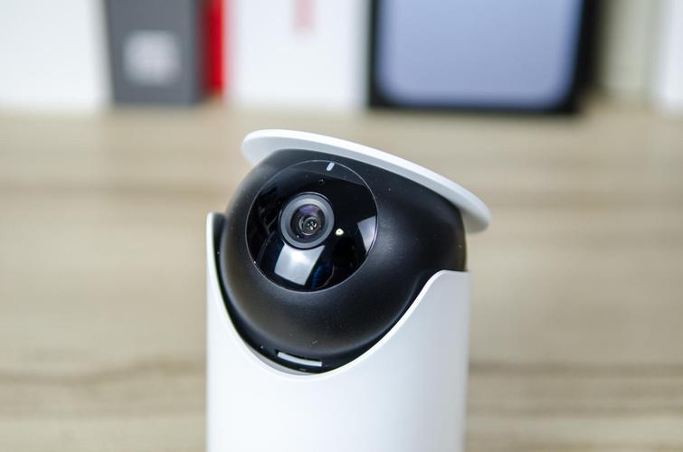 物理遮蔽保隐私全景侦测无遗漏yi小蚁智能摄像机4proh51体验