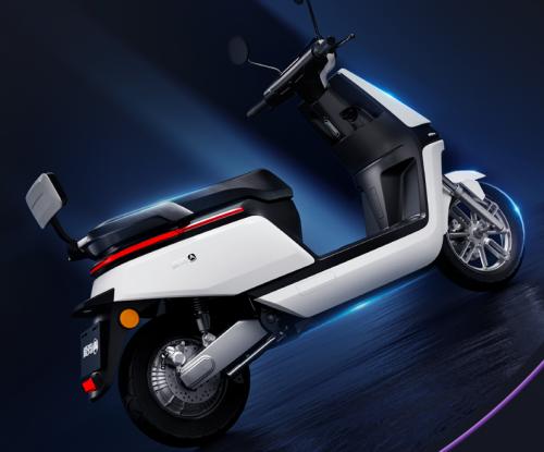 爱玛电动车"引擎max"让你骑更远不怕没电!