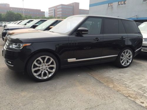 18款路虎揽胜行政版 港口实力最低报价