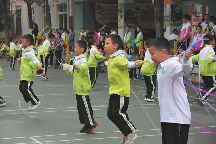 跳绳比赛