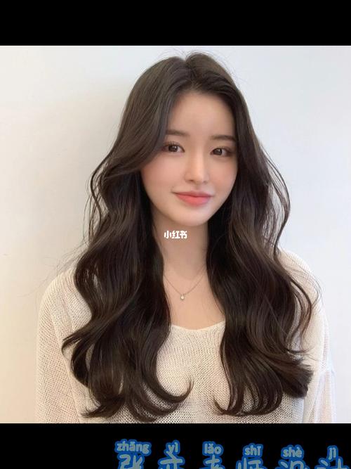 大卷小卷都不如法式慵懒卷 免打理的发型_发型_蛋卷头